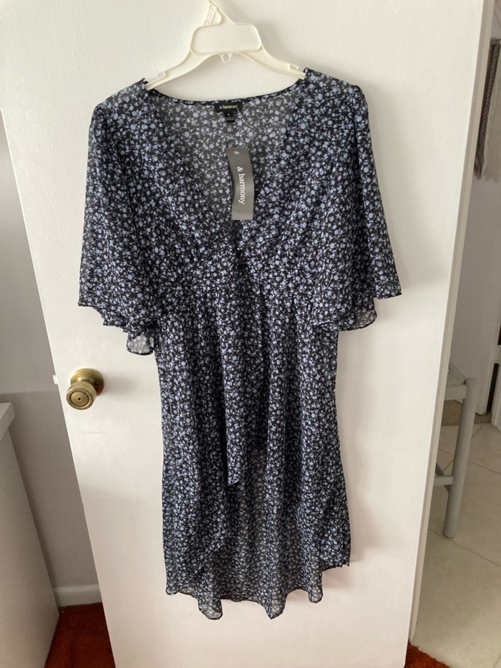 Flutter-Sleeve Dress Jacket - Navy/Light Blue